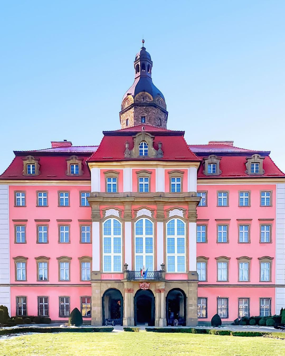 Accidentally Wes Anderson - Ksiaz Castle