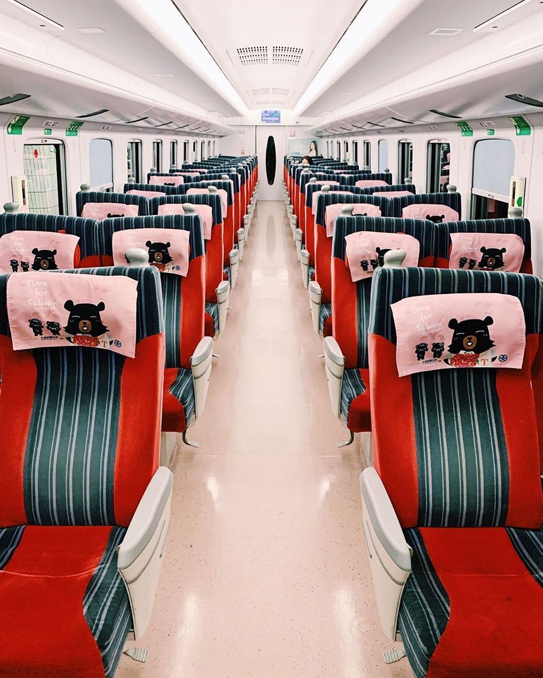 Accidentally Wes Anderson - Banqiao Station