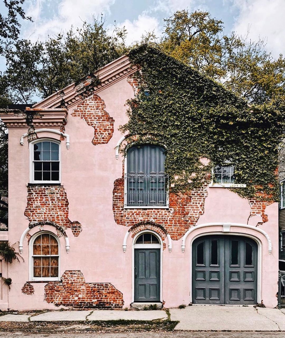 Accidentally Wes Anderson - Joseph Carroll Carriage House